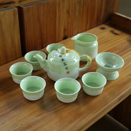 龍泉青瓷與定窯白瓷 品味功夫茶道中的經典與創(chuàng)意